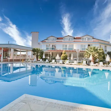 Larina Ninova Termal Hotel 4*