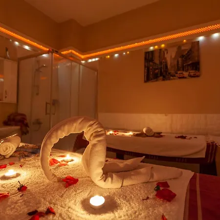 Larina Ninova Termal Hotel